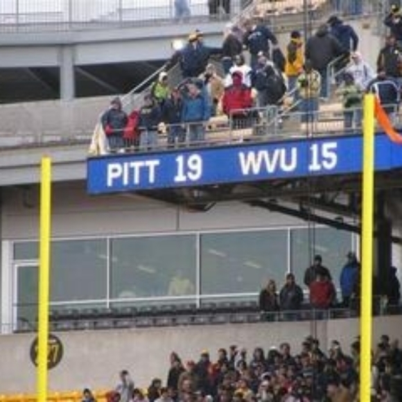 Meet your Posher, Mark - Picture 1 of 4